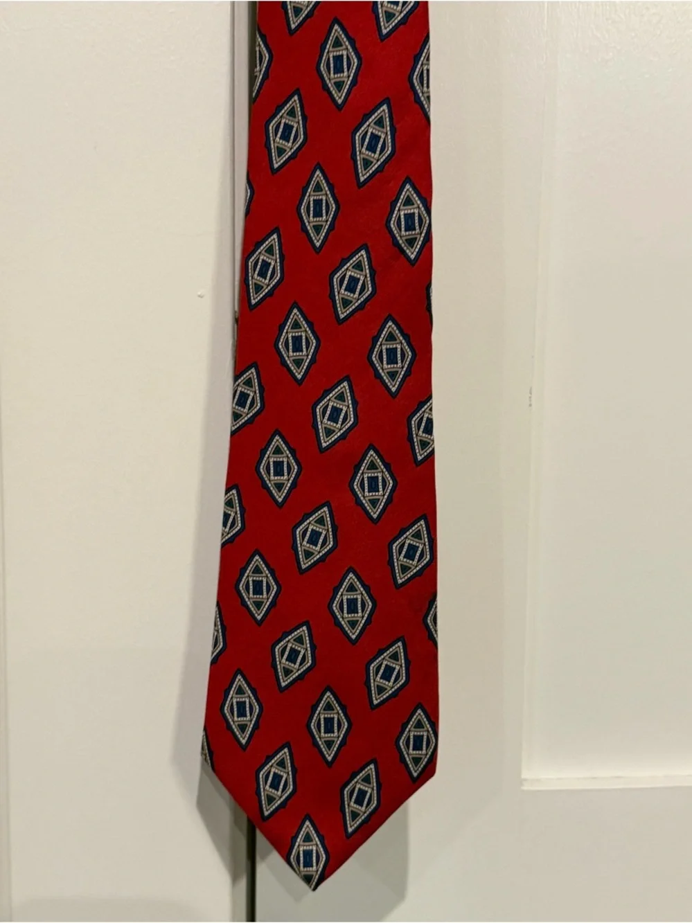 Christian Dior Silk Men's‎ Tie Necktie Red Geometric Made in USA Italy Vintage
